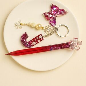 Red Glitter Pen and Keychain Set